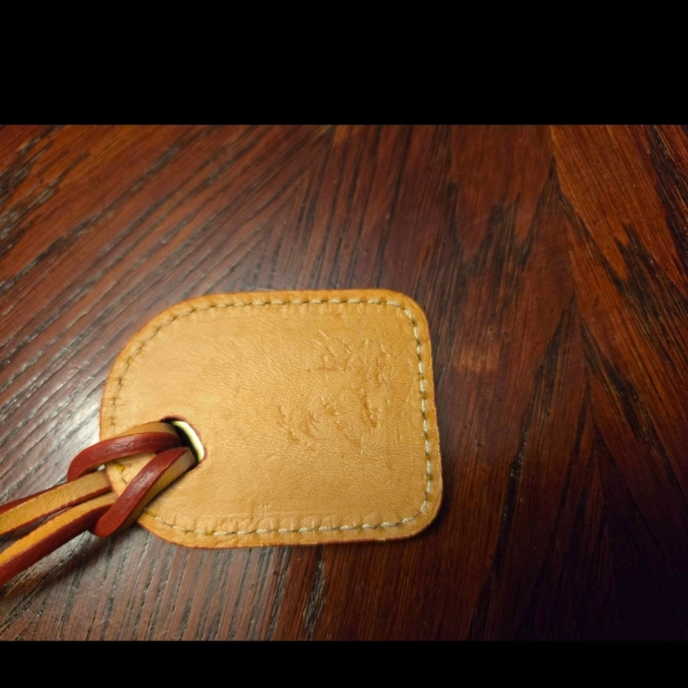 Dooney & Bourke Tan Patterned Shoulder Bag - Picture 8 of 8